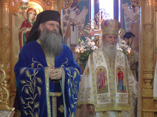 Liturghie arhierească la Mănăstirea Bogdana
