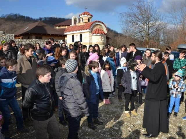 Părintele Teofan Munteanu, duhovnicul Mănăstirii Nera, va conferenția la Oravița