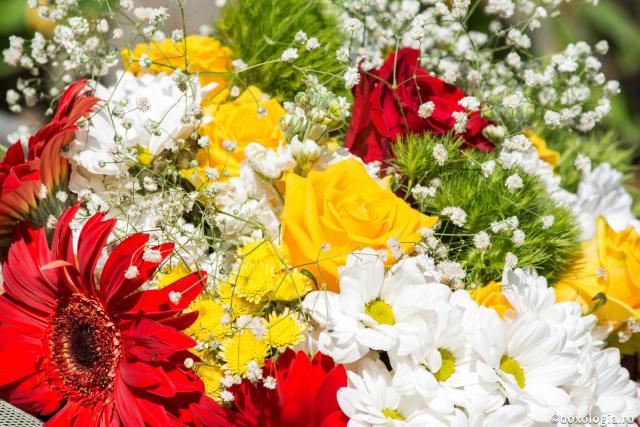 Florile – o propovăduire tăcută a curăţiei duhovniceşti