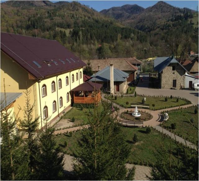 Adunarea eparhială a Arhiepiscopiei Romanului şi Bacăului