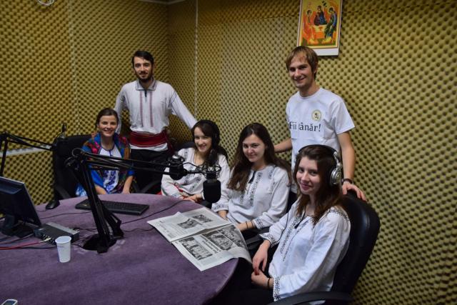 „Tineri către tineri”, la Radio Doxologia