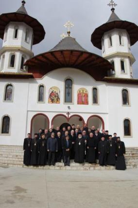 Adunare eparhială într-un centru de ocrotire socială