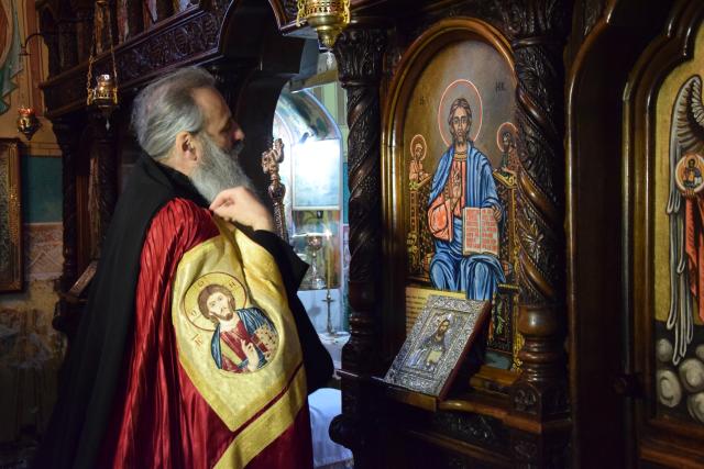 „Prin pocăință, omul reprimește haina cea albă a Botezului”