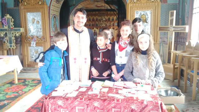 Darul copiilor din Brusturoasa pentru bătrânii de la Hârja