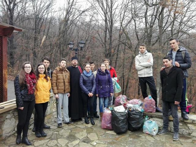 Voluntariat pentru un mediu mai curat