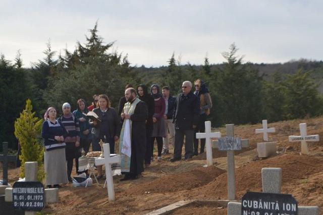 Slujbă de pomenire pentru românii înmormântaţi în cimitirul Kilyos - Istanbul