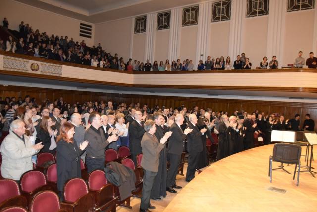 Acorduri religioase, clasice și populare, la cea de-a VI-a ediție a Concertului anual al Fundației „Mitropolitul Bartolomeu”