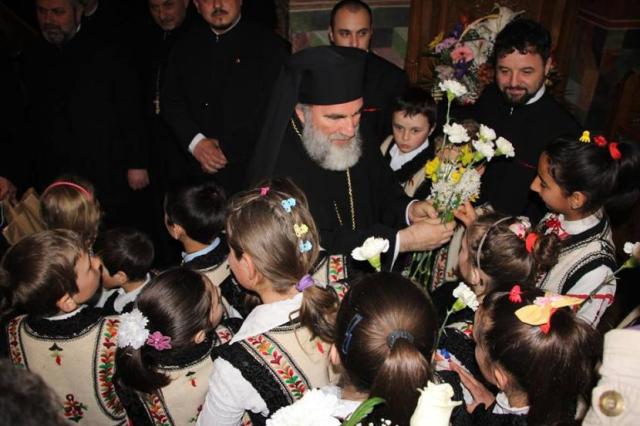 IPS Arhiepiscop Ioachim aniversează 62 de ani de viață