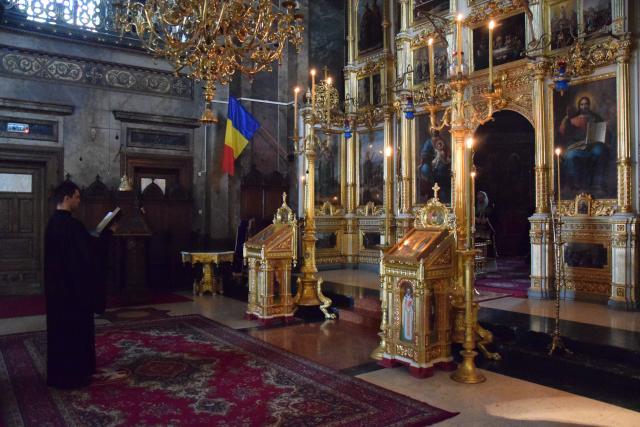 „Inima, centrul vieții spirituale, prin multă mâncare și băutură, nu-L mai cunoaște și nu-L mai înțelege pe Domnul”