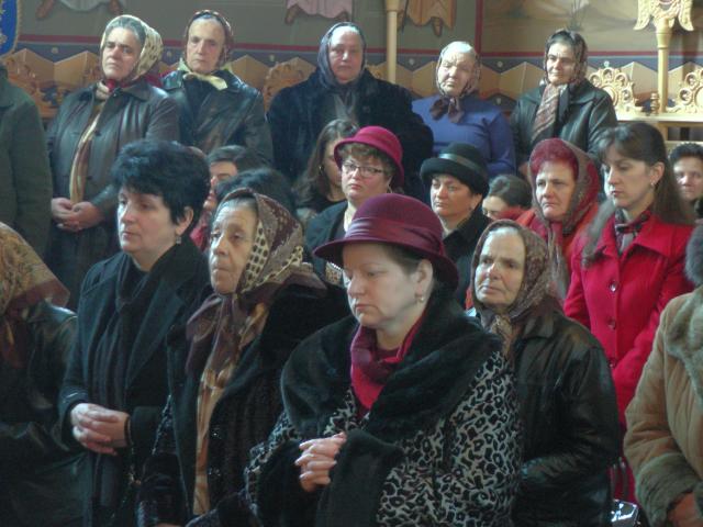 Slujire arhierească în Parohia Colacu