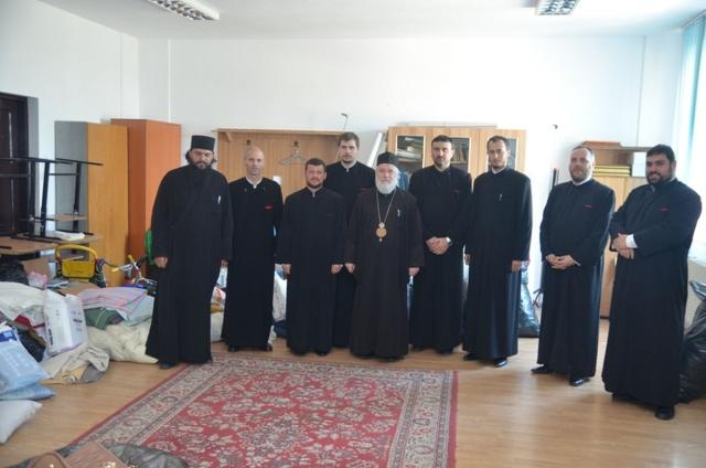 Credincioşii din parohiile defavorizate din Tulcea au primit ajutoare
