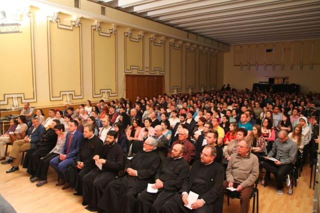 Peste 500 de sibieni au participat la conferinţa „România pentru Familie”