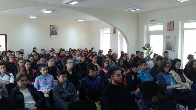 Conferință dedicată tinerilor, la Sîngeorz-Băi
