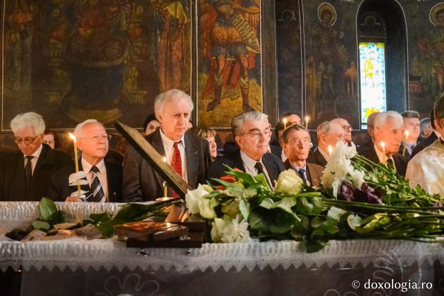 Academicianul Valeriu Cotea a fost înmormântat astăzi