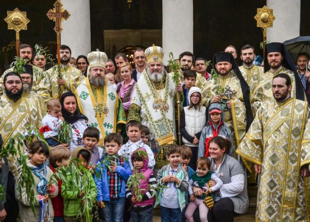 Duminica Floriilor, la Catedrala Patriarhală din Bucureşti
