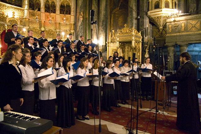 Corala Patriarhiei Române va concerta la Alba Iulia
