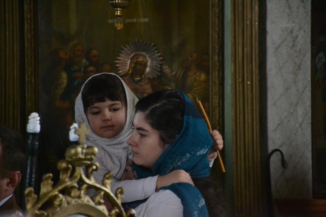 IPS Mitropolit Teofan a slujit Sfânta Liturghie și Taina Sfântului Botez în localitatea botoșăneană Agafton
