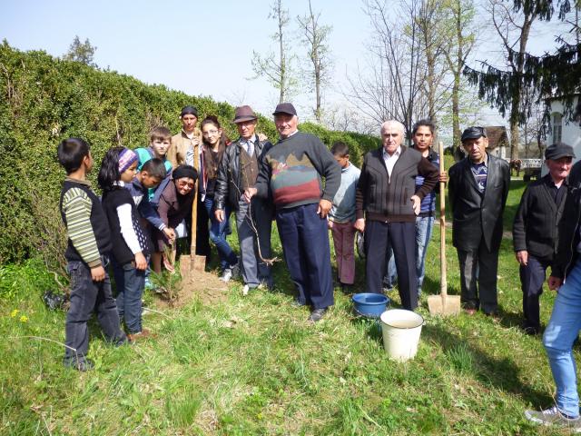 Proiecte educaţionale la Roman şi Oneşti