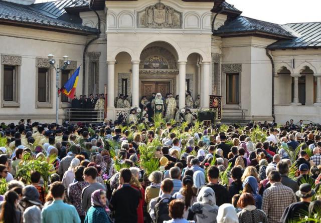 Patriarhul României: „Pelerinajul este prevestire şi mărturisire a biruinţei lui Hristos asupra morţii”
