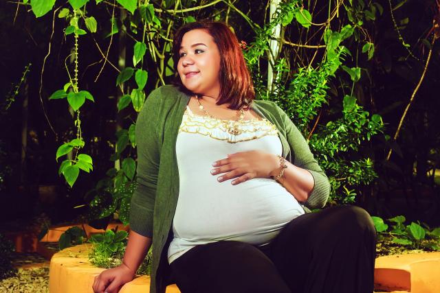 Femeile care iau mult în greutate în timpul sarcinii, predispuse să aibă un copil autist