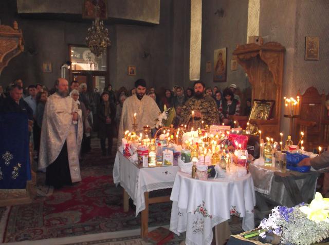 Program liturgic specific Postului Mare, în Parohia Breazu