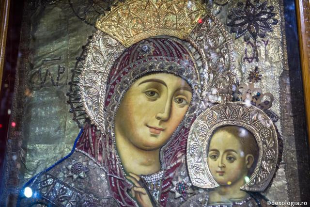Rugăciune de mulțumire către Maica Domnului