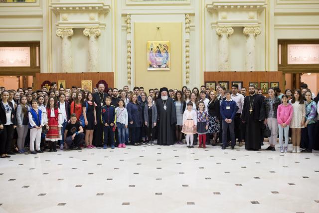 Film dedicat concursului de creaţie „Biserica şi Şcoala din sufletul meu”, la Palatul Patriarhiei