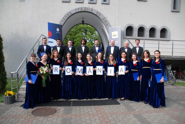 „Biserica promovează valorile tradiţionale româneşti“