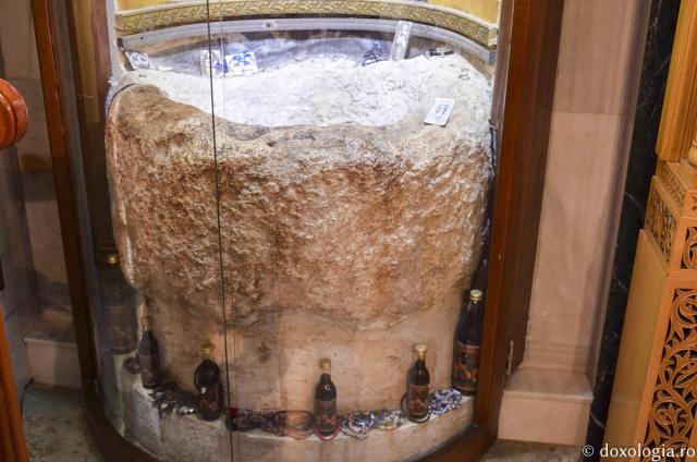 (Foto) Cana Galileii – Biserica în care se păstrează vasele de piatră de la nunta din Cana