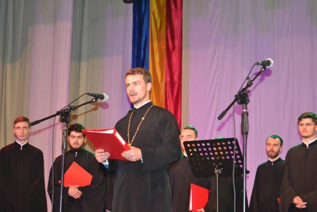 Corul psaltic al Catedralei din Iaşi i-a încântat pe prietenii și frații din stânga Prutului