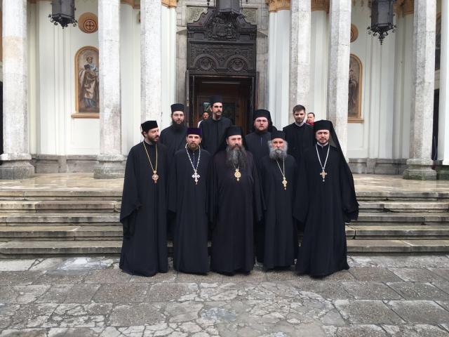 Delegaţia care a adus moaştele Sfântului Ierarh Visarion din Grecia, în vizită în Arhiepiscopia Bucureştilor