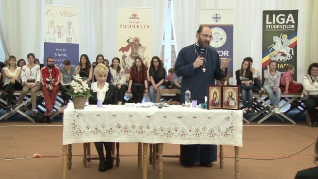 (Video) Familia, casa sufletului copilului. Educația în iubire – Părintele Constantin Necula | expunere