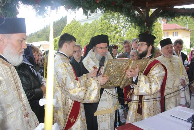 Evenimente de marcă dedicate Episcopului Melchisedec Ştefănescu (GALERIE FOTO)