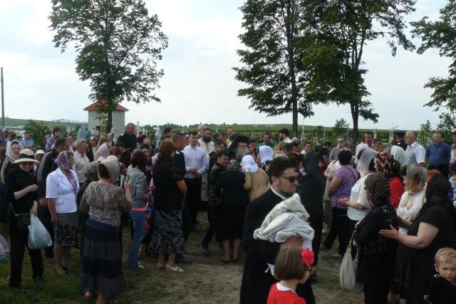 Biserici resfinţite în Mitropolia Moldovei şi Bucovinei (GALERIE FOTO)