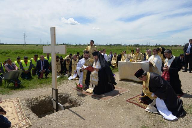 Punerea pietrei de temelie în Parohia „Progresul 3” din Bucureşti