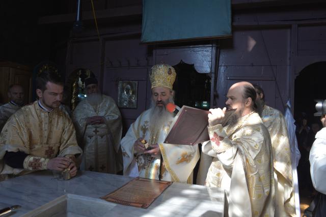 Biserica „Sfântul Haralambie” din orașul Târgu Neamț, resfințită de Mitropolitul Moldovei și Bucovinei