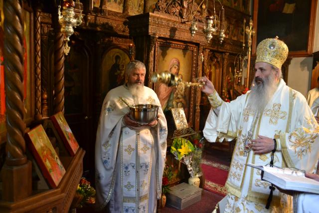 „Fratele geamăn sau sora geamănă ai lui Toma suntem noi”