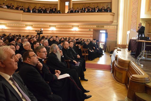 „Un model de educație integral presupune un raport de cooperare între Familie, Școală si Biserică”