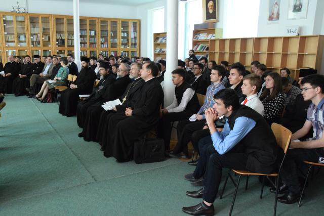„Un model de educație integral presupune un raport de cooperare între Familie, Școală si Biserică”