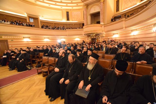 „Un model de educație integral presupune un raport de cooperare între Familie, Școală si Biserică”