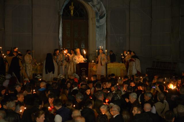 Cum a fost sărbătorită Învierea Domnului în Mitropolia Moldovei și Bucovinei