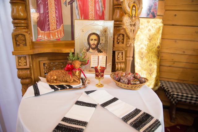 Straja Bucovinei, în straie de sărbătoare în ziua de Paşti