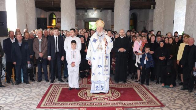 Liturghie arhierească în Parohia Gârbovi I, Protopopiatul Urziceni