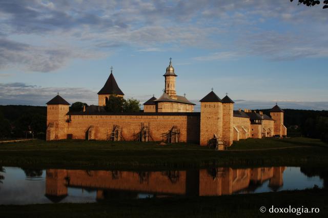 (Foto) Mănăstirea Dragomirna – ctitoria domnitorului martir Miron Barnovschi