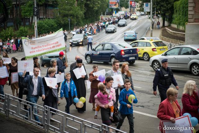 „Marșul pentru familie”, ediția a III-a: „Noi credem în viitorul familiei; ceea ce este firesc, rămâne firesc”