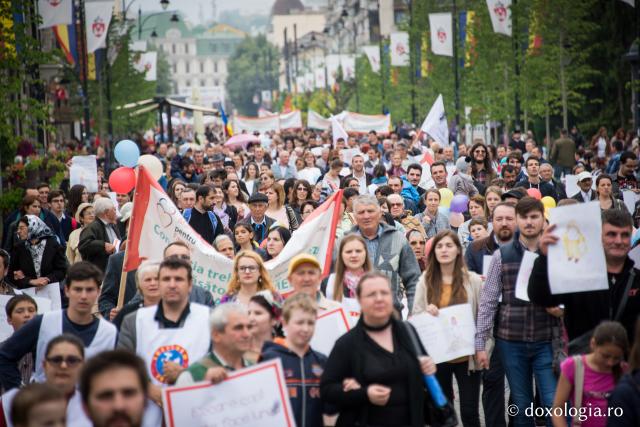 „Marșul pentru familie”, ediția a III-a: „Noi credem în viitorul familiei; ceea ce este firesc, rămâne firesc”