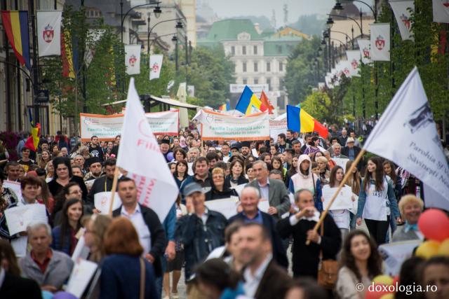„Marșul pentru familie”, ediția a III-a: „Noi credem în viitorul familiei; ceea ce este firesc, rămâne firesc”