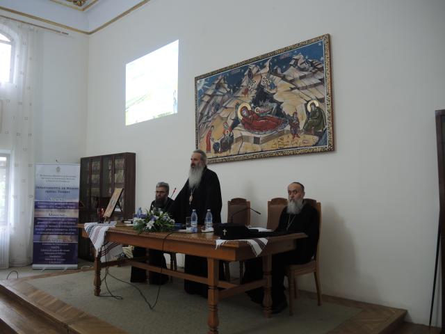 Preoții botoșăneni, îndemnați să desfășoare activități cu tinerii