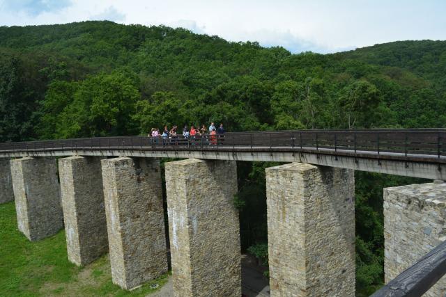 Pelerinaj pentru copiii din satul Unguroaia