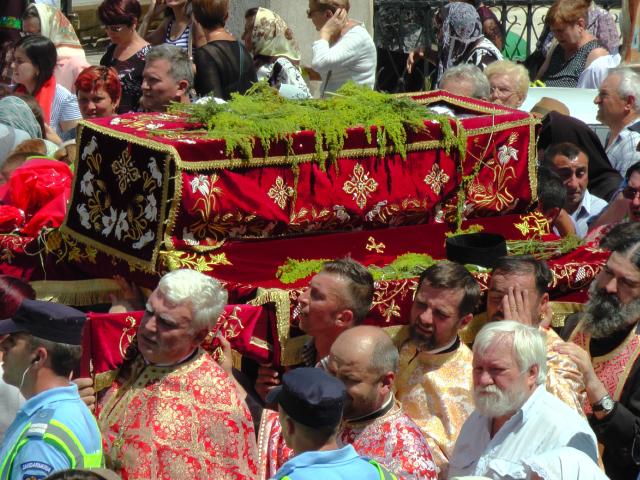 „Ocrotitorul Bucovinei”, cinstit de mii de pelerini